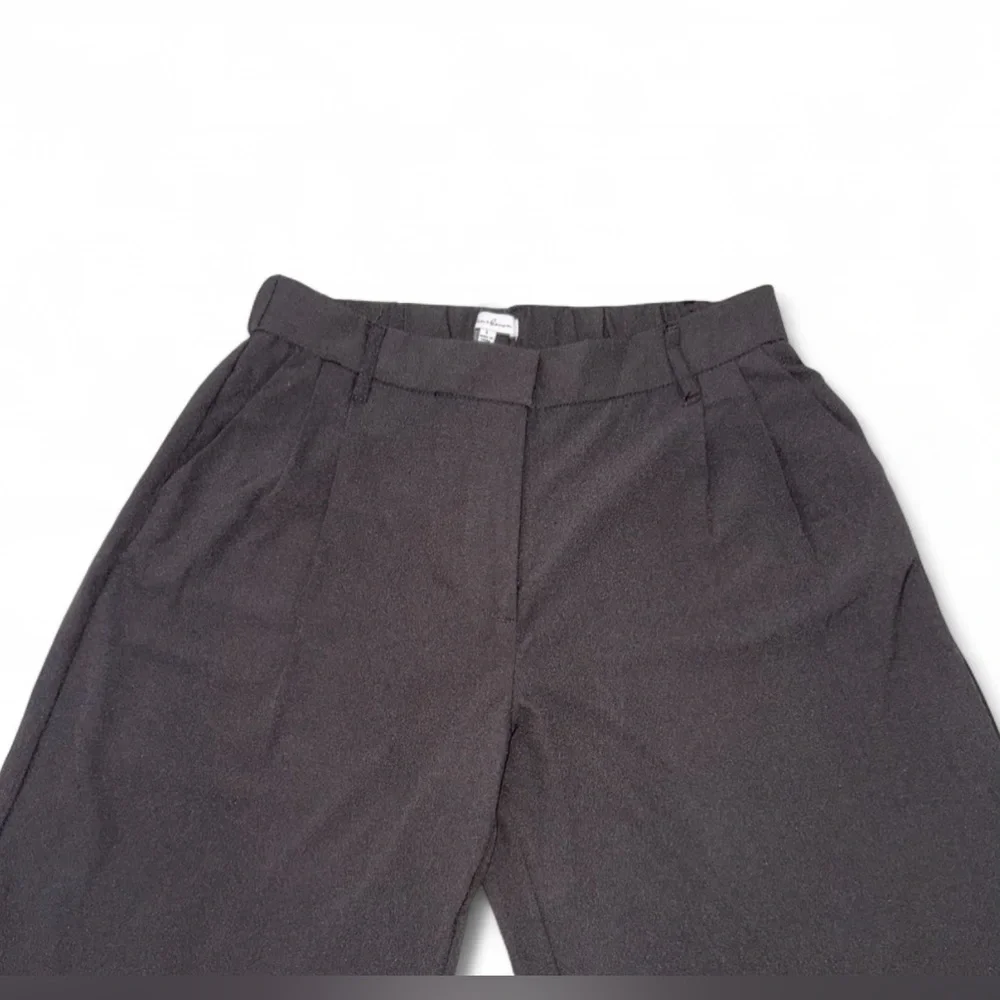 Hunter & Brown Black Bermuda Shorts High Waist Pleated Elastic Back L - Picture 5 of 11